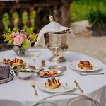 Château De Alojamento de Acomodação e Pequeno-almoço 3*