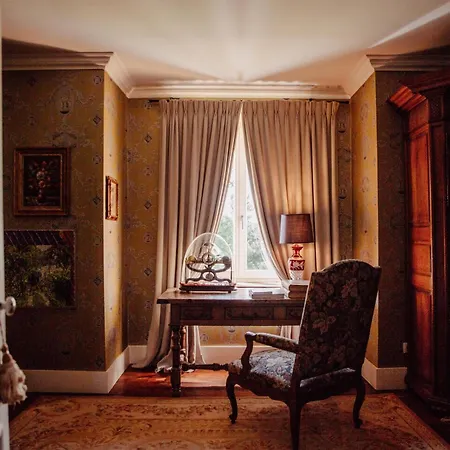 Couette-café Château De - Esprit De France 3*