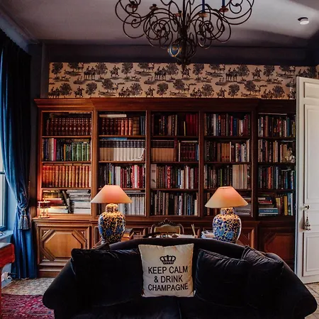 Château De - Esprit De France Couette-café Picheny