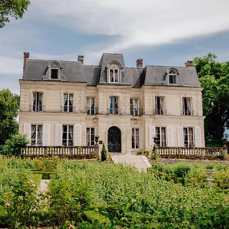 Couette-café Château De - Esprit De France 3*